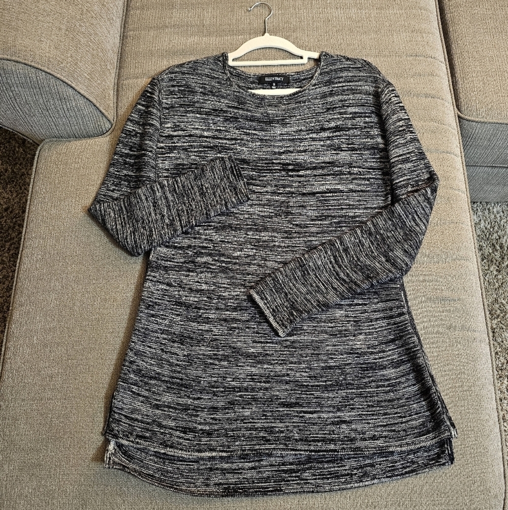 Ellen Tracy Black Ivory Heather Casual Cozy Tunic Sweater Size Medium